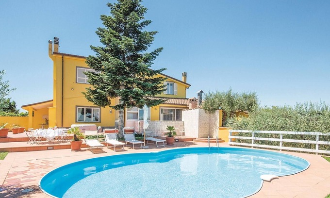 Zona LIV La Giustiniana House | Beautiful home in ROMA
