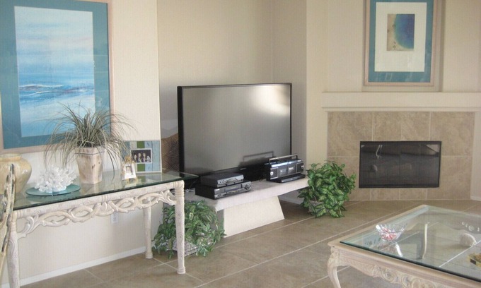 Palm Springs House | Beautiful Home With Spectacular Mountain Views