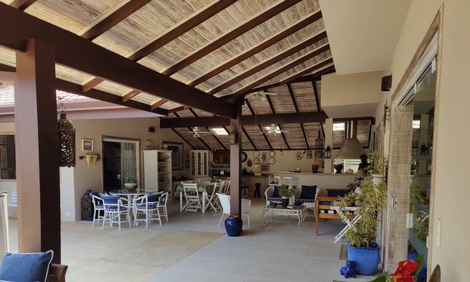 Barra do Una House | Beautiful House 720m²! Spacious Rooms and Cozy Environments.