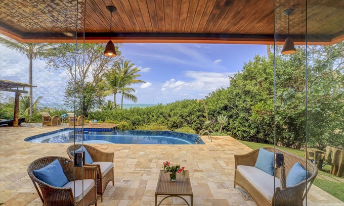 Itacare House | Beautiful house with pool and walking access to Prainha