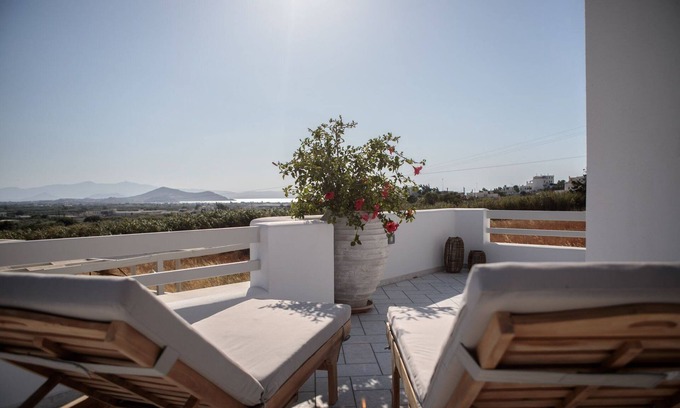 Naxos Town Villa | Beautiful Naxos Villa | Villa Erato | 2 Bedrooms | Private Terrace & Outdoor.
