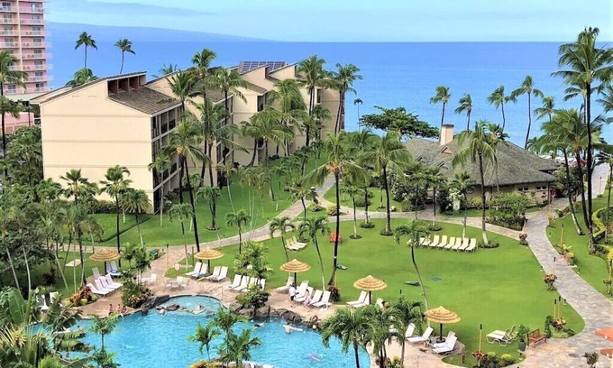 Honokowai Apartment | Beautiful Ocean View High-Rise in Ka’anapali 🌴😎⛵️
