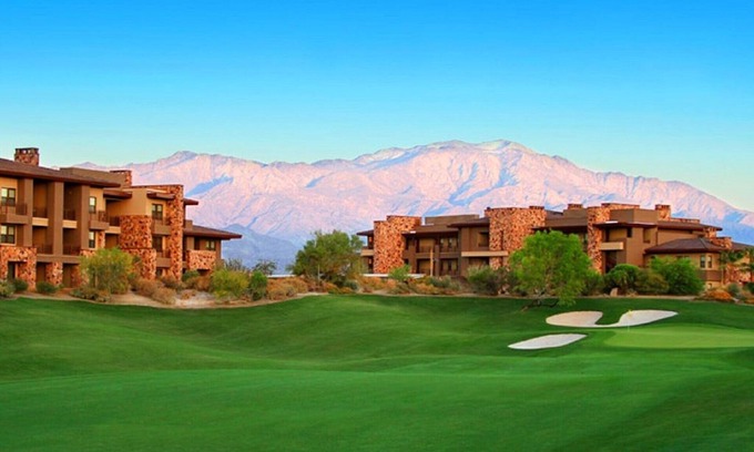 Palm Desert Villa | Beautiful One Bedroom Standard Villa Available 4/19-22/2024 for Coachella week 2