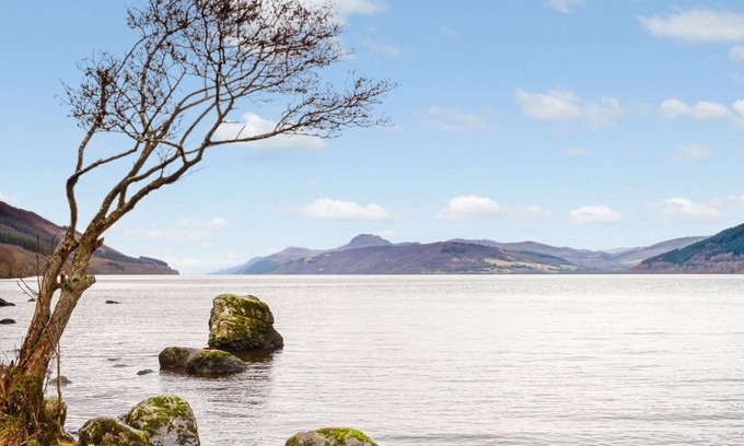 Invermoriston House | Beautiful private villa for 4 people with WIFI, TV and patio