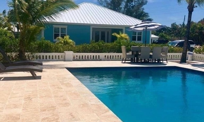 Lubbers Quarters Cay Villa | Beautiful Private Mermaid Reef Villa 5π§π»ββοΈ Central Abaco - Pool & Beach