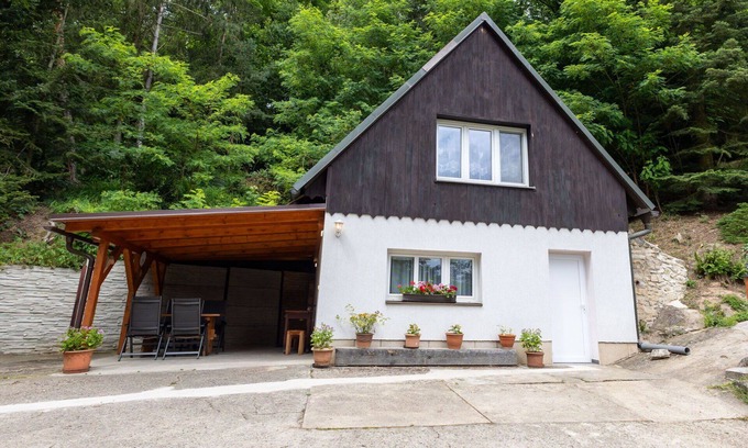 Vysoka House | Beautiful private villa for 4 people with WIFI, TV, patio and parking