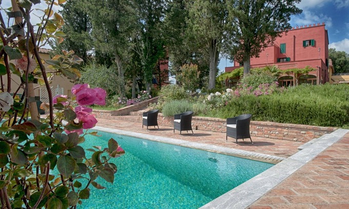 Castelfiorentino Villa | Beautiful private villa with WIFI, hot tub, sauna, private pool, TV, terrace and panoramic view