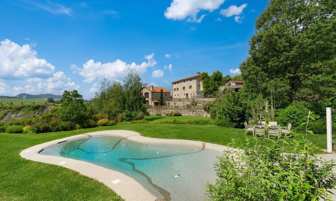 Firenzuola Villa | Beautiful private villa for 18 guests with A/C, WIFI, private pool, TV, patio and panoramic view