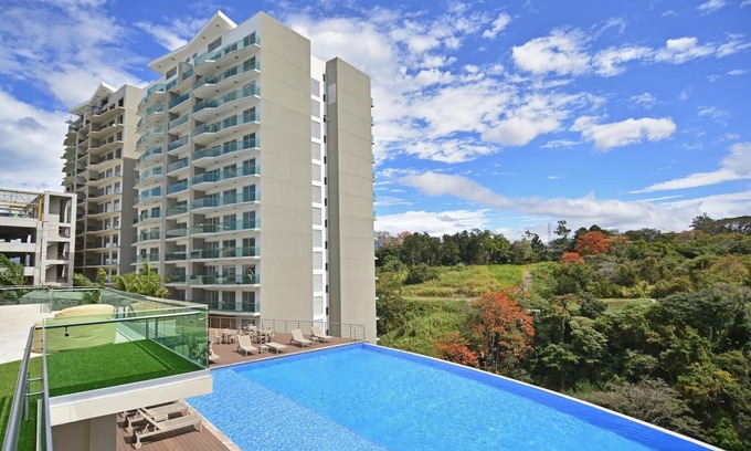 San Jose Condo | BEAUTIFUL Riverside Condo