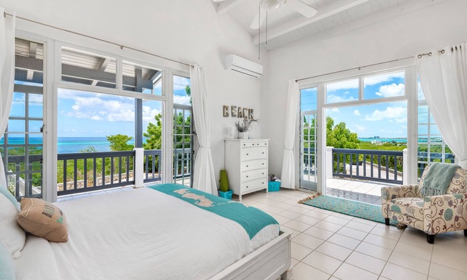 Providenciales House | Beautiful, Spacious two bedroom Ocean View Villa