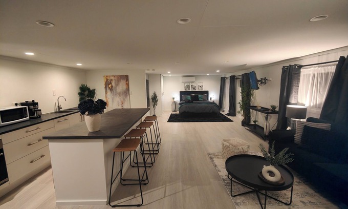 Hoon Hay Apartment | Beautiful studio near everything