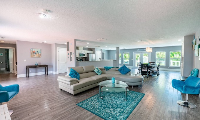Roseland House | Beautiful tranquility, 1 block from the Indian River with heated pool