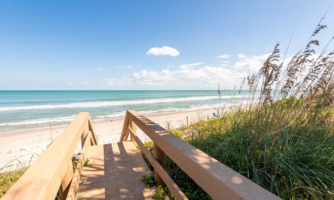 Indian Harbour Beach Condo | Beautiful Beachfront Vacation Rental on the ground floor
