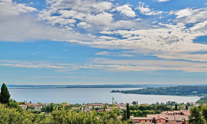 Monte House | Beautiful View in a Shabby Chic Atmosphere