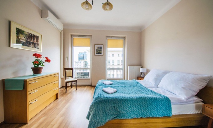 Srodmiescie Południowe Apartment | Beautiful view to the city