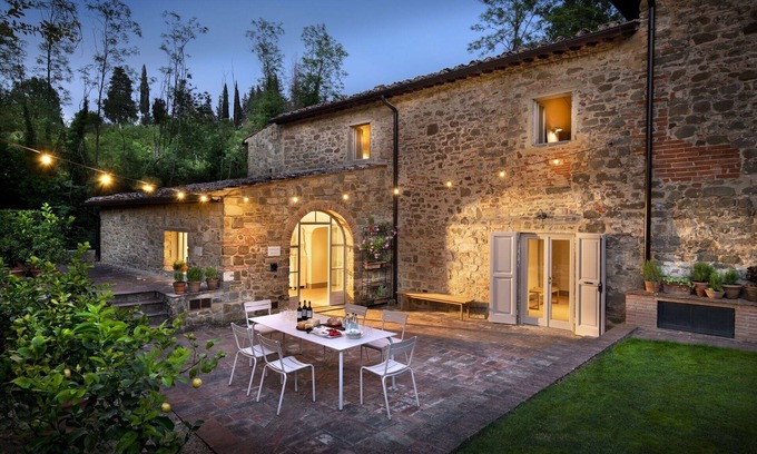 Greve in Chianti Villa | Beautiful villa for 18 people with A/C, private pool, WIFI and TV