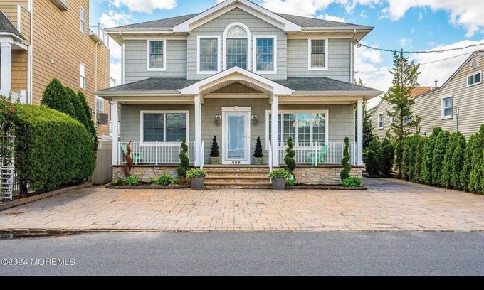 Ortley Beach House | Beautiful Waterfront home in Ortley Beach!