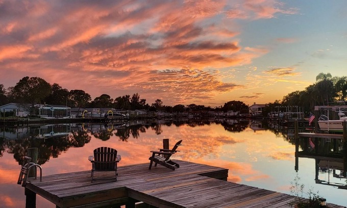Riviera Bay House | Beautiful waterfront pool home 5 minutes from downtown St Pete!
