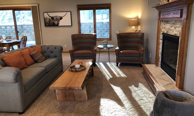 Rochester House | Beautifully fully renovated home near Mayo Clinic with everything you need!