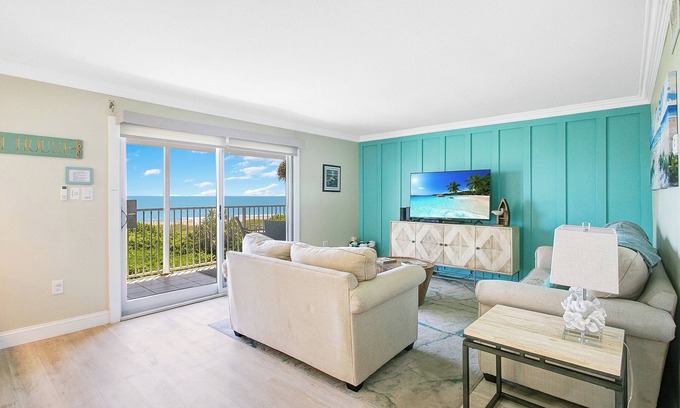 Cocoa Beach Condo | Beauty and the Beach - Luxury Oceanfront Condo Directly on Cocoa Beach