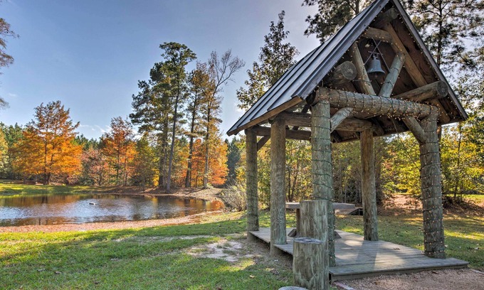 Huntington House | 'Beaver Creek Lodge' - Secluded Home w/Pond!