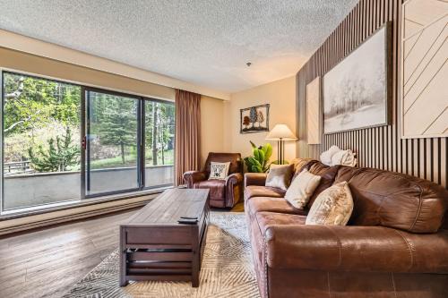 Peak 9 Hotel | Beaver Run, King Studio, Ground Floor, Dog Friendly