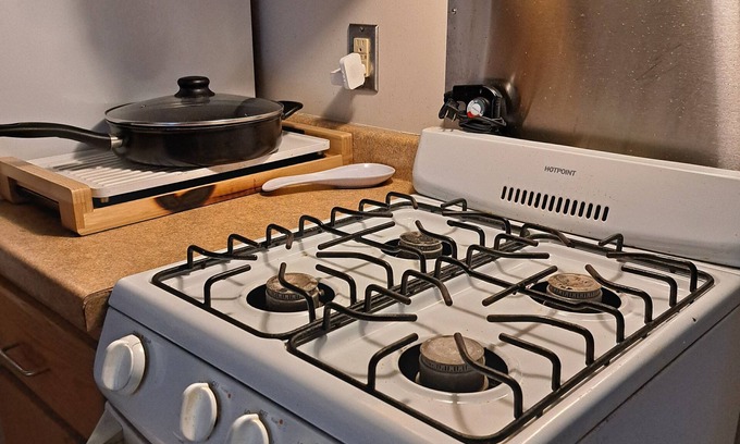 Minneapolis Bed & Breakfast | Bed Breakfast BeveragesnA MAN'S CAVE#2