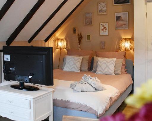Veendam House | Bed en Breakfast Studio Raif - Authentiek en sfeervol overnachten