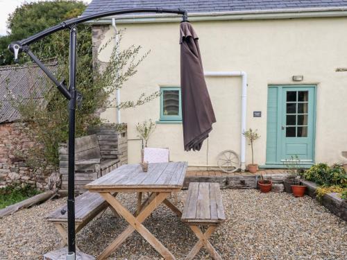 Cosheston House | Beekeeper's Cottage