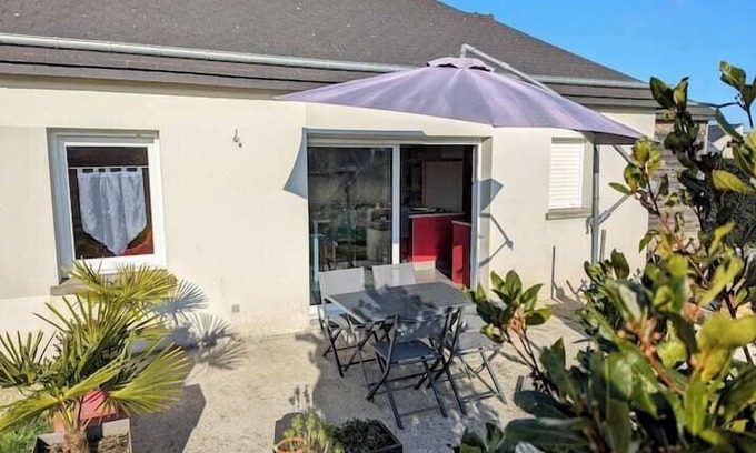 Pordic House | Behind the Pond - Comfortable single-story house