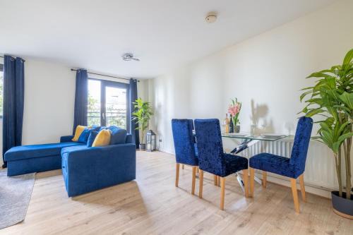 Cathedral Quarter Apartment | Belfast Quarters - Albert clock