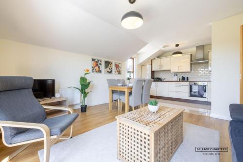 Dundonald Apartment | Belfast Quarters Stormont Escape