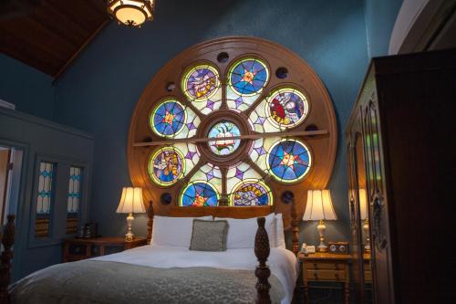 Sandwich Bed & Breakfast | Belfry Inn and Bistro