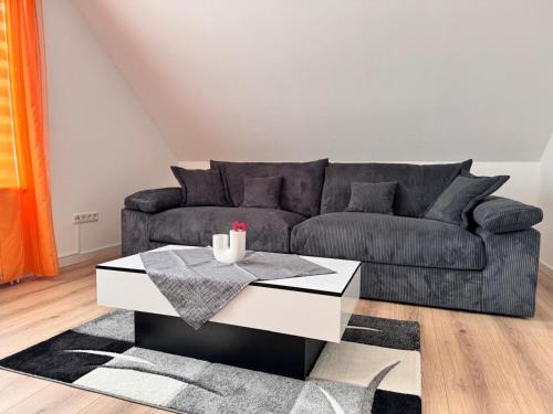 Varel Apartment | Bella Sicilila