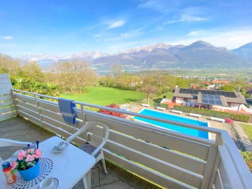 Colico Piano Apartment | Bellavista II Panorama Ferienwohnung mit Pool OG DG