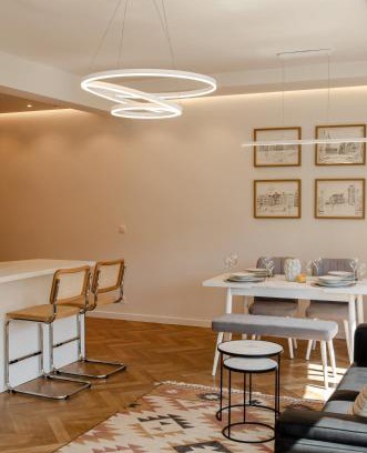 Mellet Apartment | Bellavista Luxe Apartment with Leie View