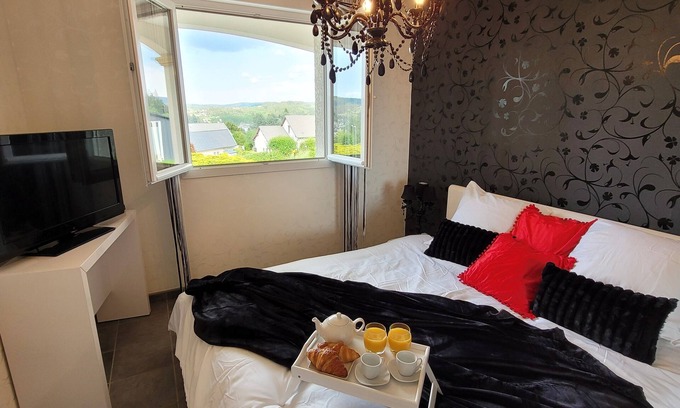 Tence Villa | Belle Maison de Vacances Neuve Plain Pied 4 Étoiles