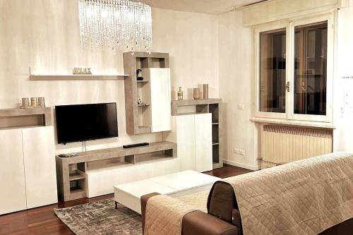 Marina Centro Apartment | Bellissimo appartamento Marina centro 2