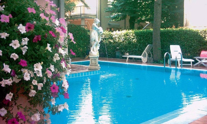 Alba House | Belvilla by OYO Catalani Bilo