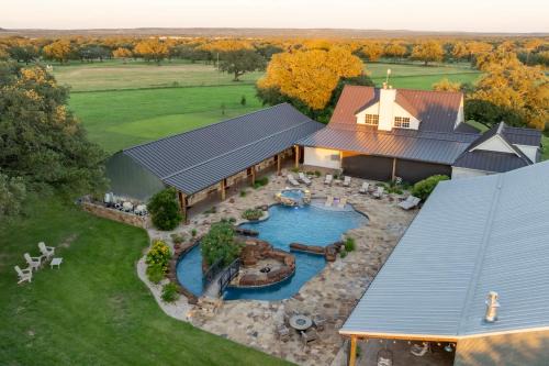 Burnet House | Bent Oak Highland Ranch and Concierge Services