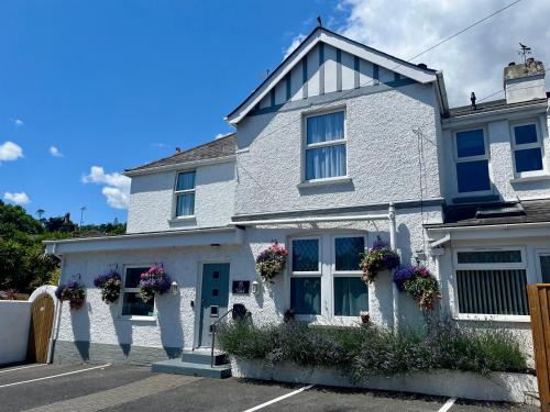 Torquay House | Bentley Lodge