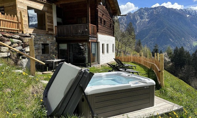 San Martino in Passiria Ski Chalet | Bergchalet h e i m a t