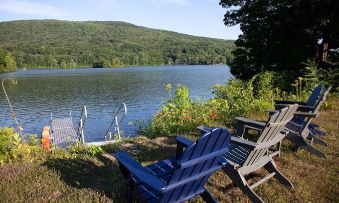 Cheshire House | Berkshires Lakefront Retreat by Evergreen Home