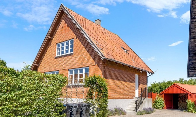Asaa House | "Bernadeta" - 500m from the sea by Interhome