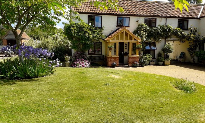 Blaisdon House | Berrys Place Farm Cottage