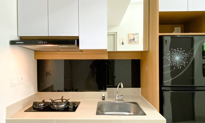 Cikarang Apartment | Best Homey 1Br At 25Th Fl Vasanta Innopark Apartment