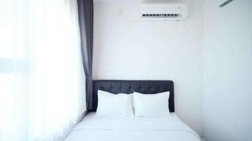 Surabaya Apartment | Best Location and Restful 1BR at The City Square Apartment By Travelio