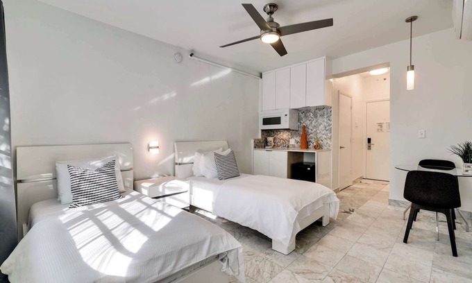 Flamingo/Lummus Condo | Best location by the Beach ! Free WiFi - TV - All amenities