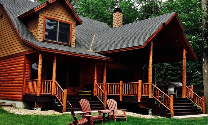Old Forge House | Best location on the Fulton Chain