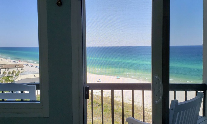Sunnyside Condo | Best of both worlds - oceanfront on one side, inlet lakefront on the other